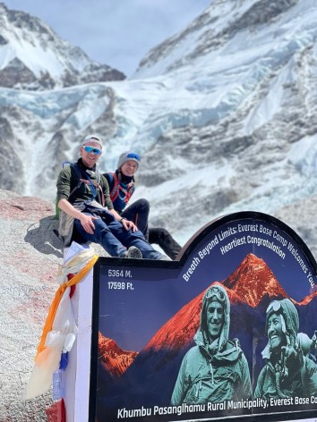 Everest budget trekking