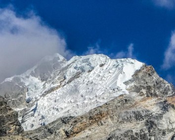 Lobuche East Peak Climbing