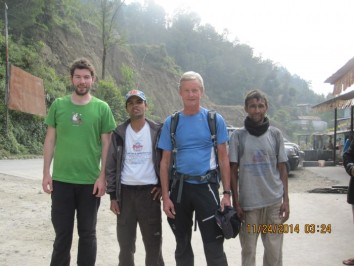 Nepal Trekking Guide Porter