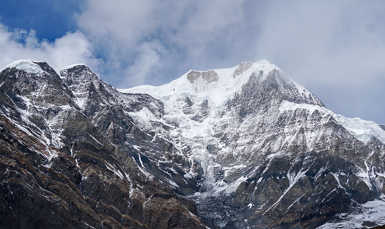 Chulu East Peak Climbing