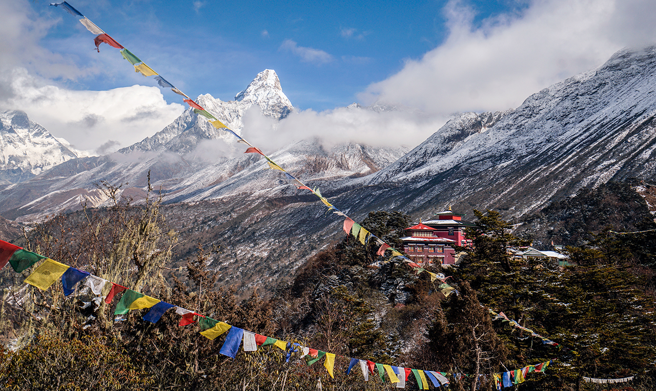 Book Everest Short Trekking