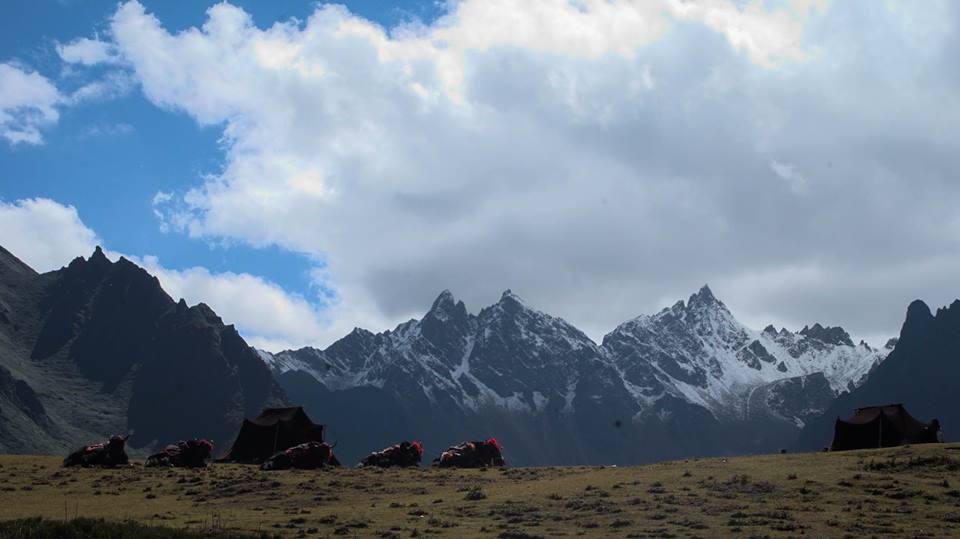 Book Lunana Trek