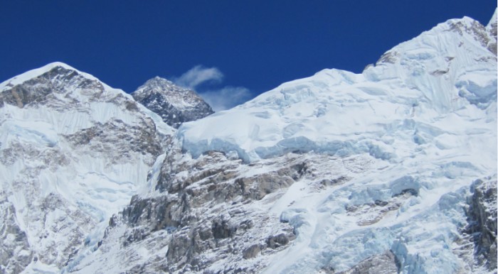 trekking everest base camp in october.