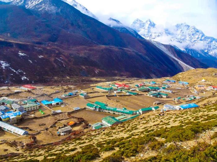 Khumjung Valley