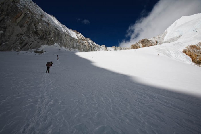 Sherpani Col and Amphulapcha Trek